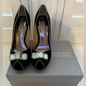 Black Silk Badgley Mischka Humbie Platform Stilettos - US Size 8.5